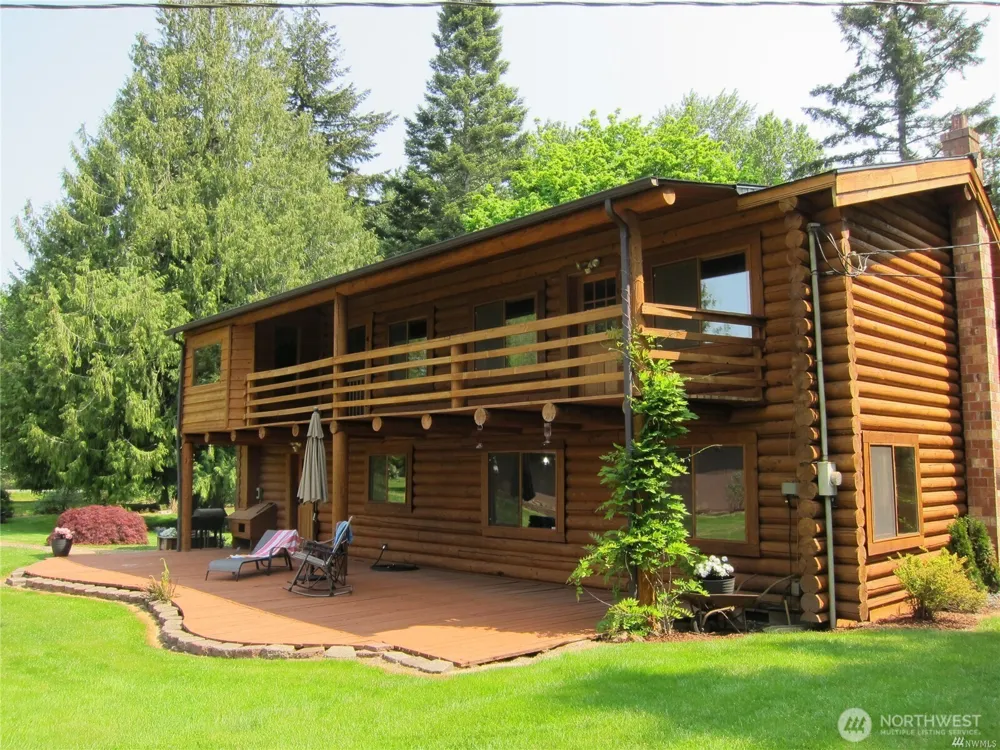 16320 58th Avenue NW Stanwood, WA 98292