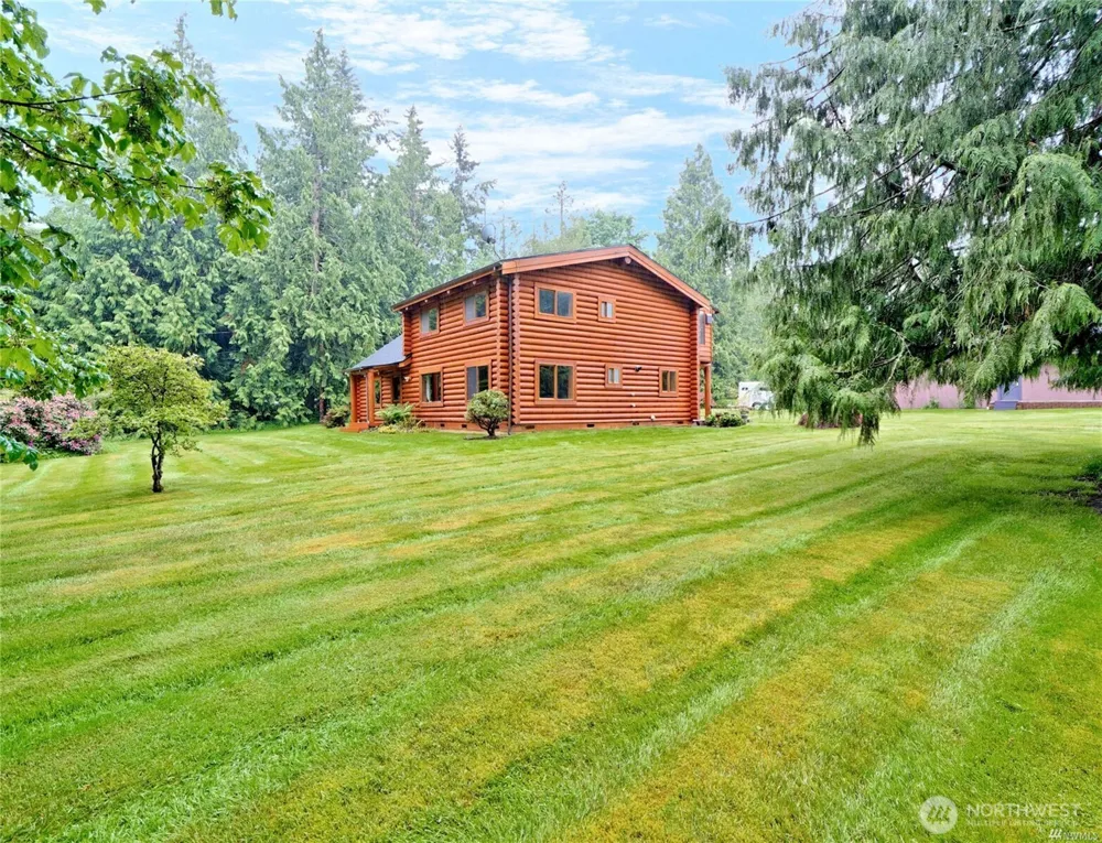 16320 58th Avenue NW Stanwood, WA 98292