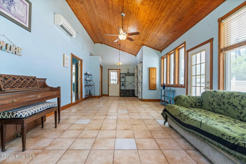 113 Willetts Drive Boiling Spring Lakes, NC 28461