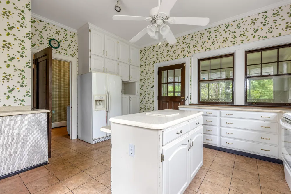 209 Browntown Road Chattanooga, TN 37415
