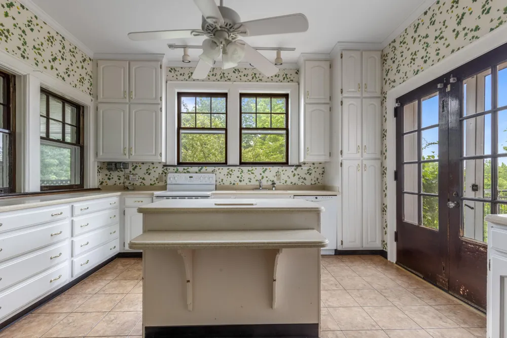 209 Browntown Road Chattanooga, TN 37415