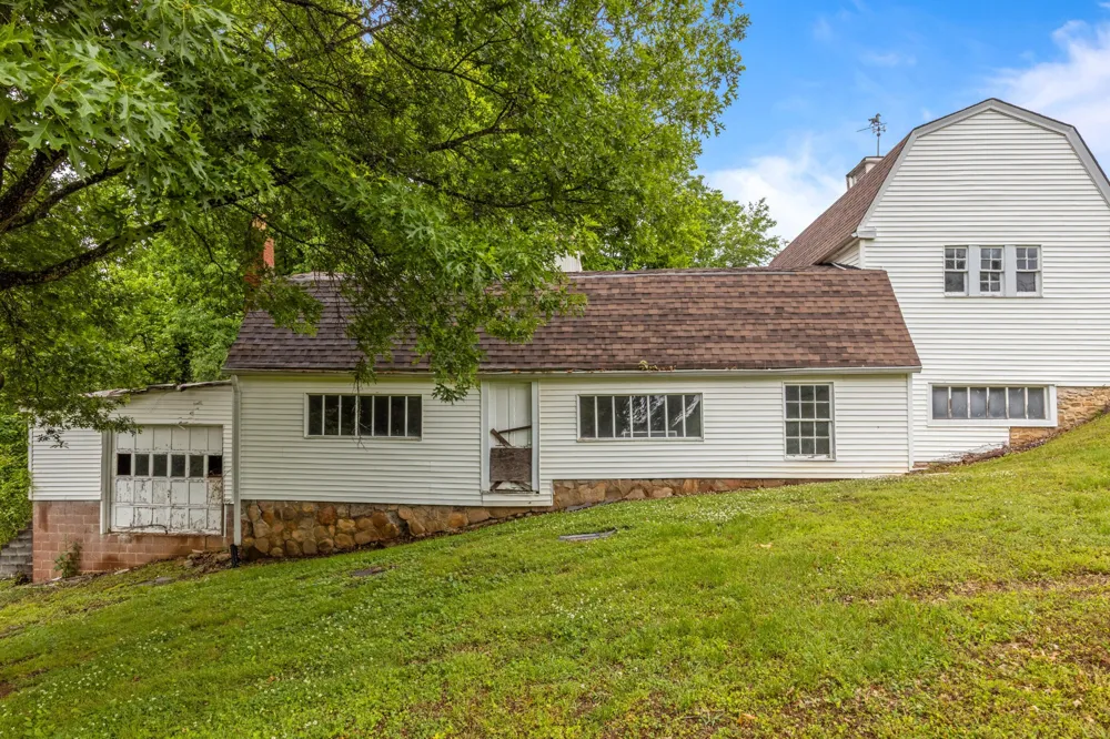 209 Browntown Road Chattanooga, TN 37415