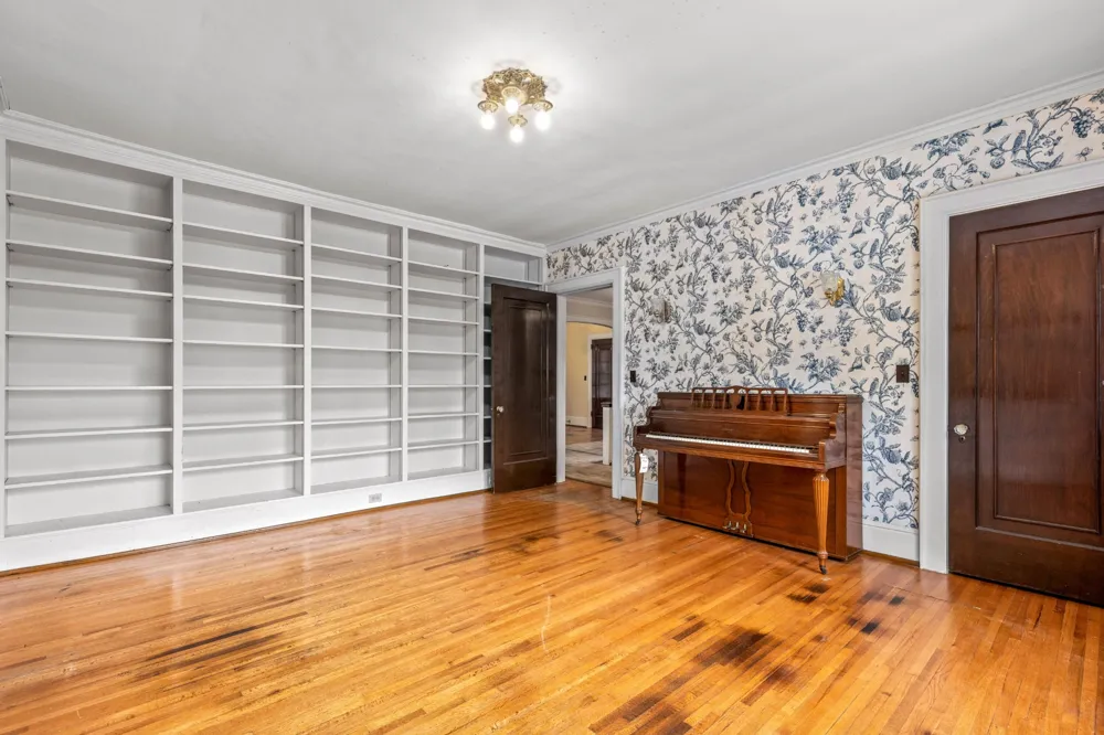 209 Browntown Road Chattanooga, TN 37415