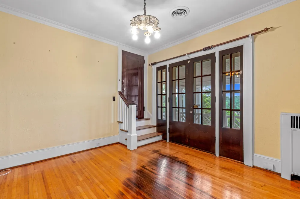209 Browntown Road Chattanooga, TN 37415