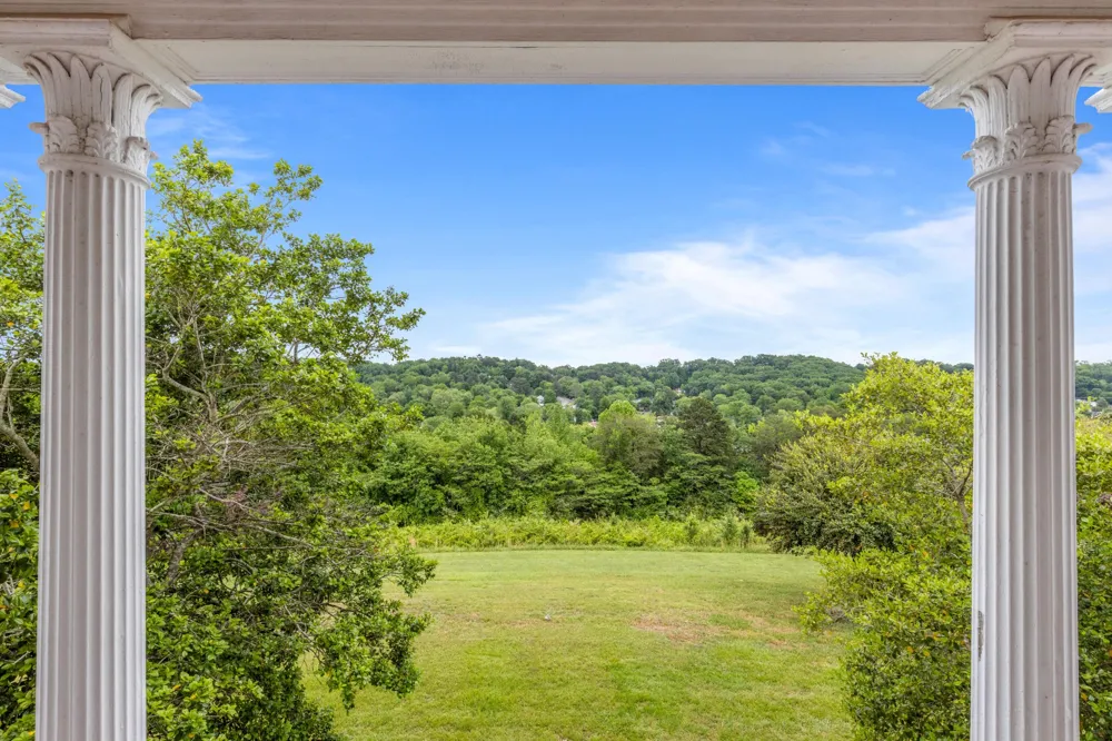 209 Browntown Road Chattanooga, TN 37415