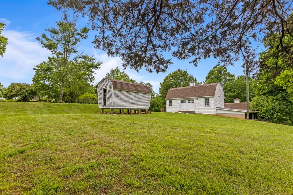 209 Browntown Road Chattanooga, TN 37415