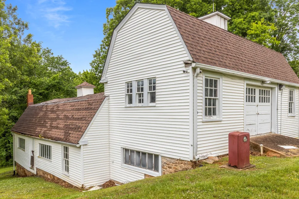 209 Browntown Road Chattanooga, TN 37415