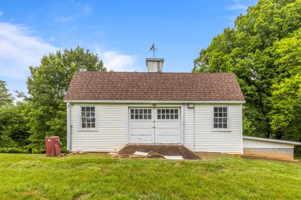 209 Browntown Road Chattanooga, TN 37415