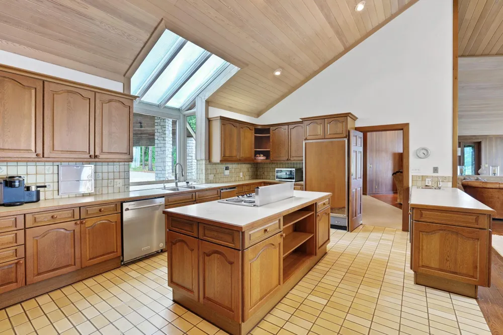 425 Old Fm 224 Coldspring, TX 77331