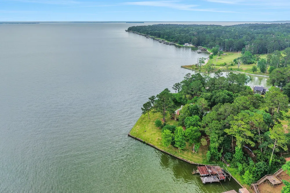425 Old Fm 224 Coldspring, TX 77331