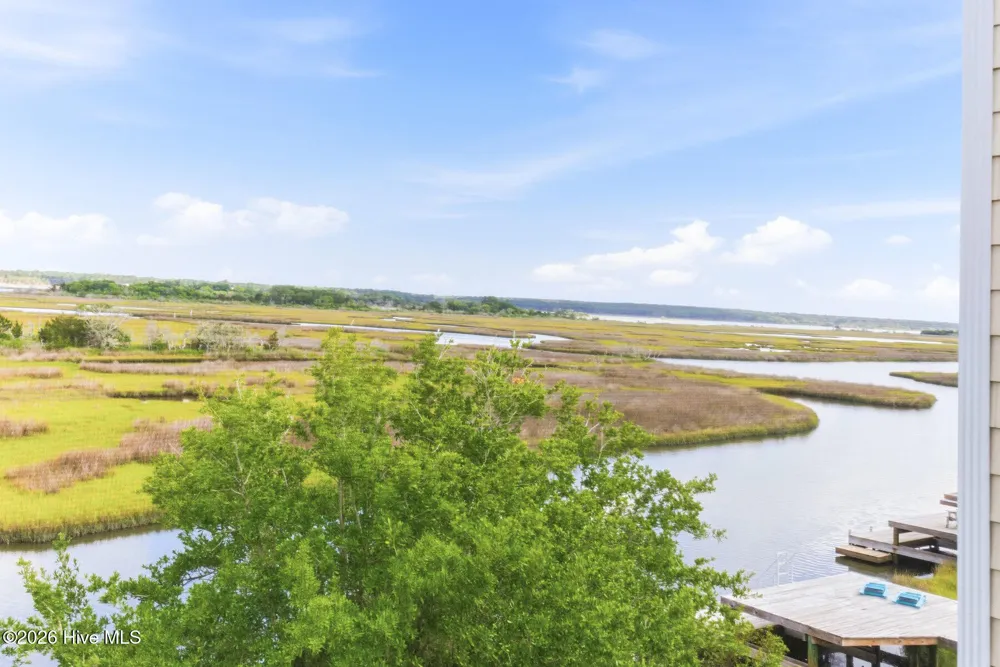 105 A Bay Drive Surf City, NC 28445