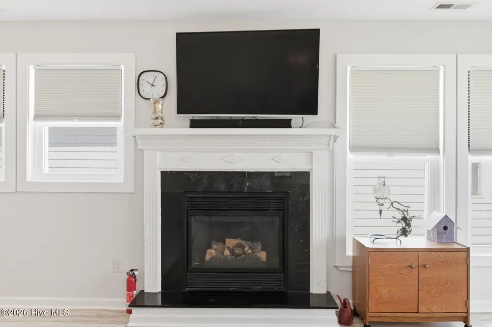105 A Bay Drive Surf City, NC 28445