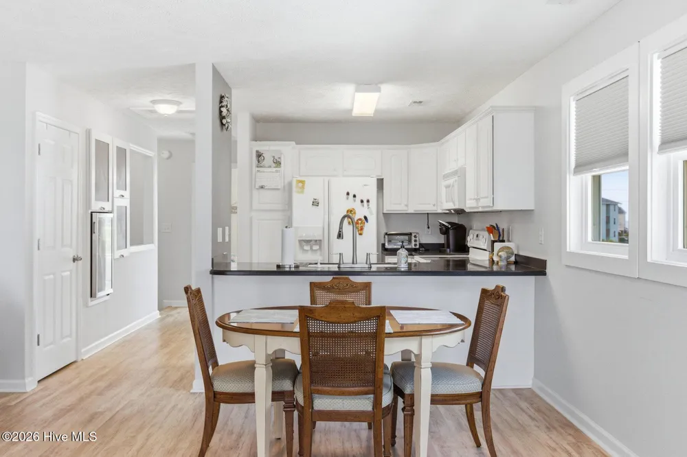 105 A Bay Drive Surf City, NC 28445