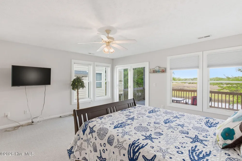 105 A Bay Drive Surf City, NC 28445