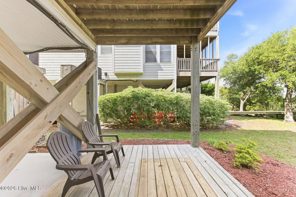 105 A Bay Drive Surf City, NC 28445
