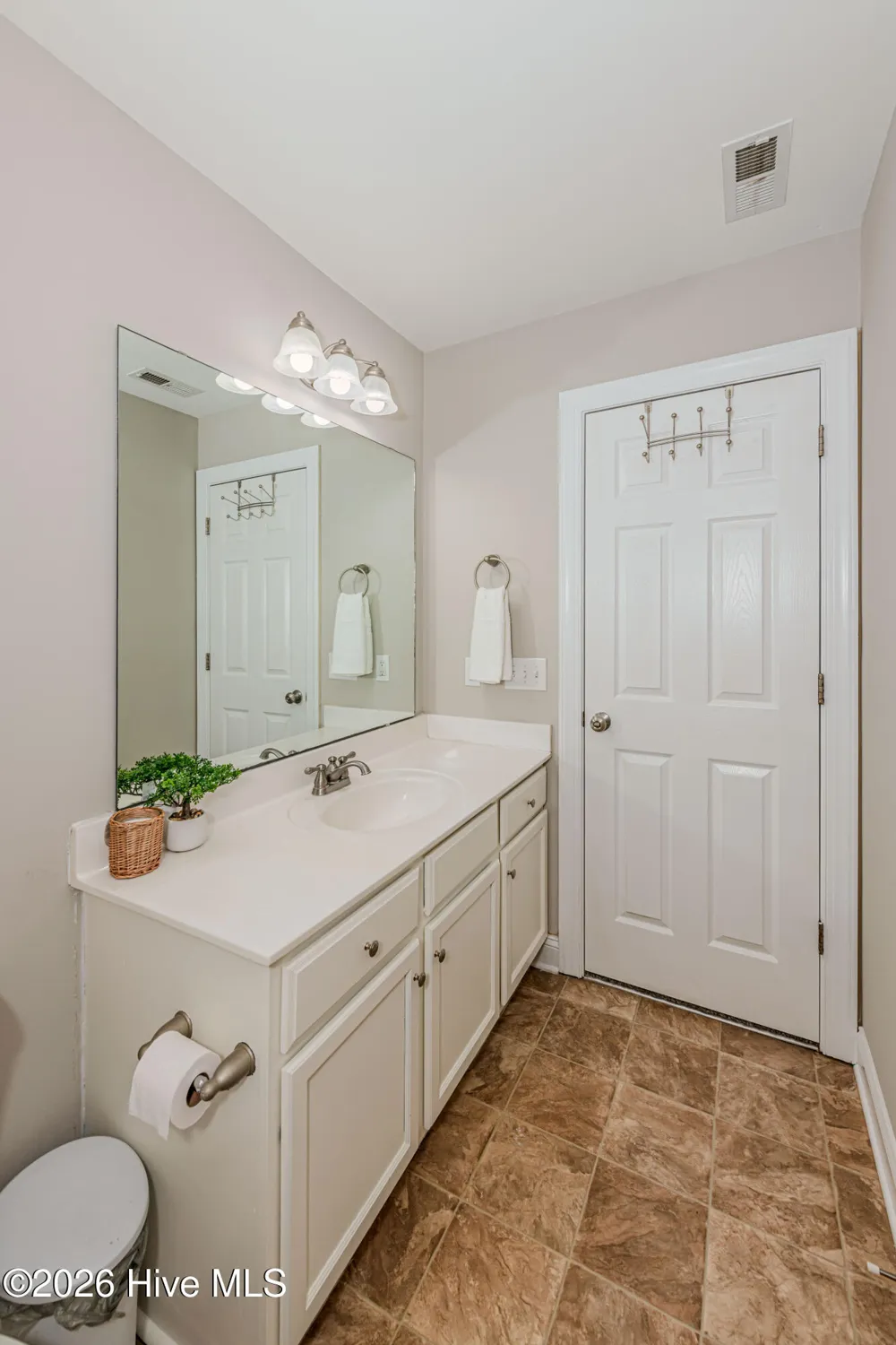 673 Morris Landing Road Holly Ridge, NC 28445