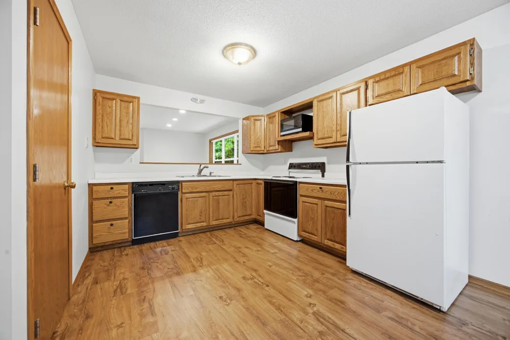 331 Maple Ridge Court Detroit Lakes, MN 56501