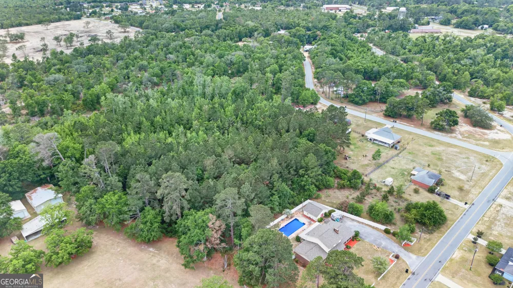 139 Blount ST Reidsville, GA 30453