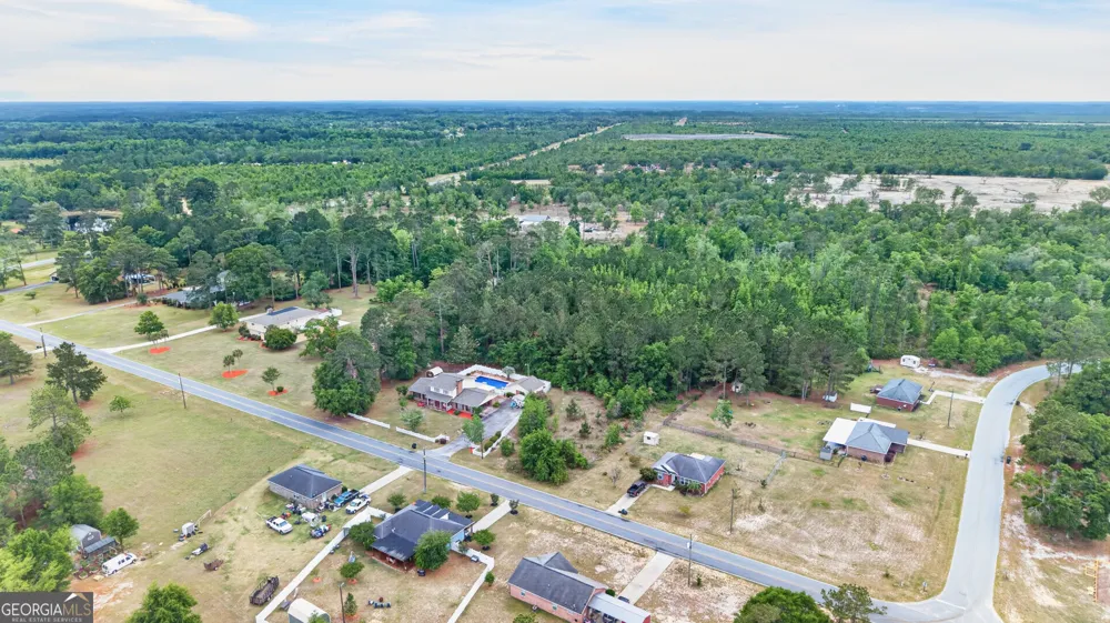 139 Blount ST Reidsville, GA 30453
