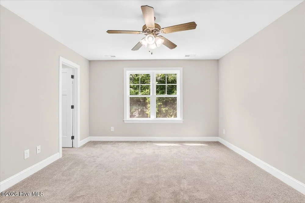 706 S Pollock Street Selma, NC 27576