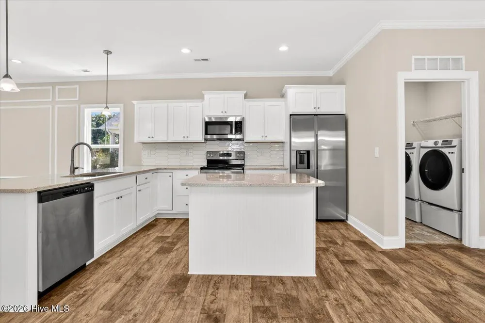 706 S Pollock Street Selma, NC 27576