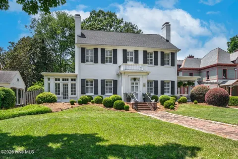 1208 Main Street