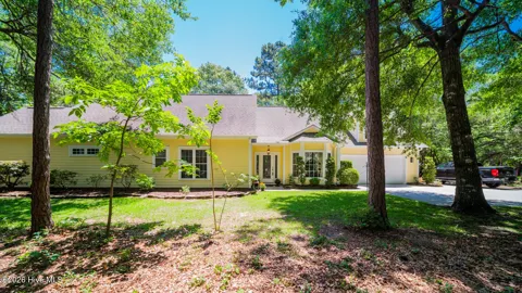 190 Egret Court SW