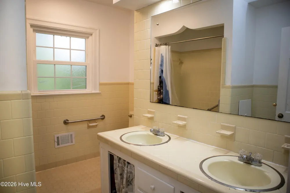 119 Watson Street Enfield, NC 27823