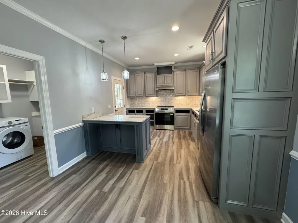 142 Redwood Road Boiling Spring Lakes, NC 28461