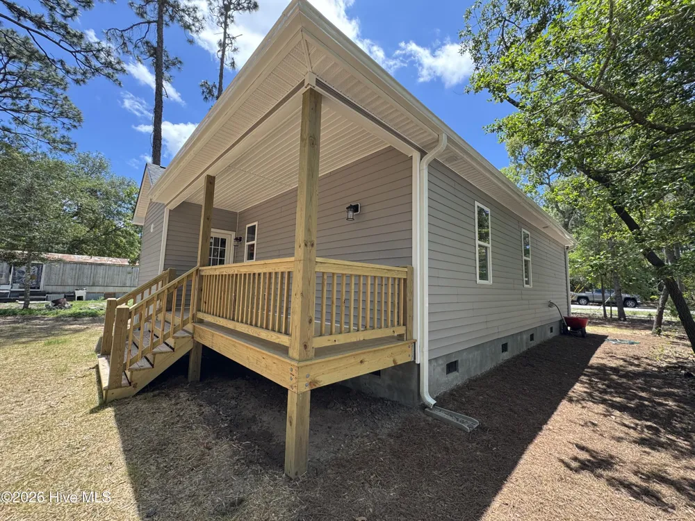 142 Redwood Road Boiling Spring Lakes, NC 28461