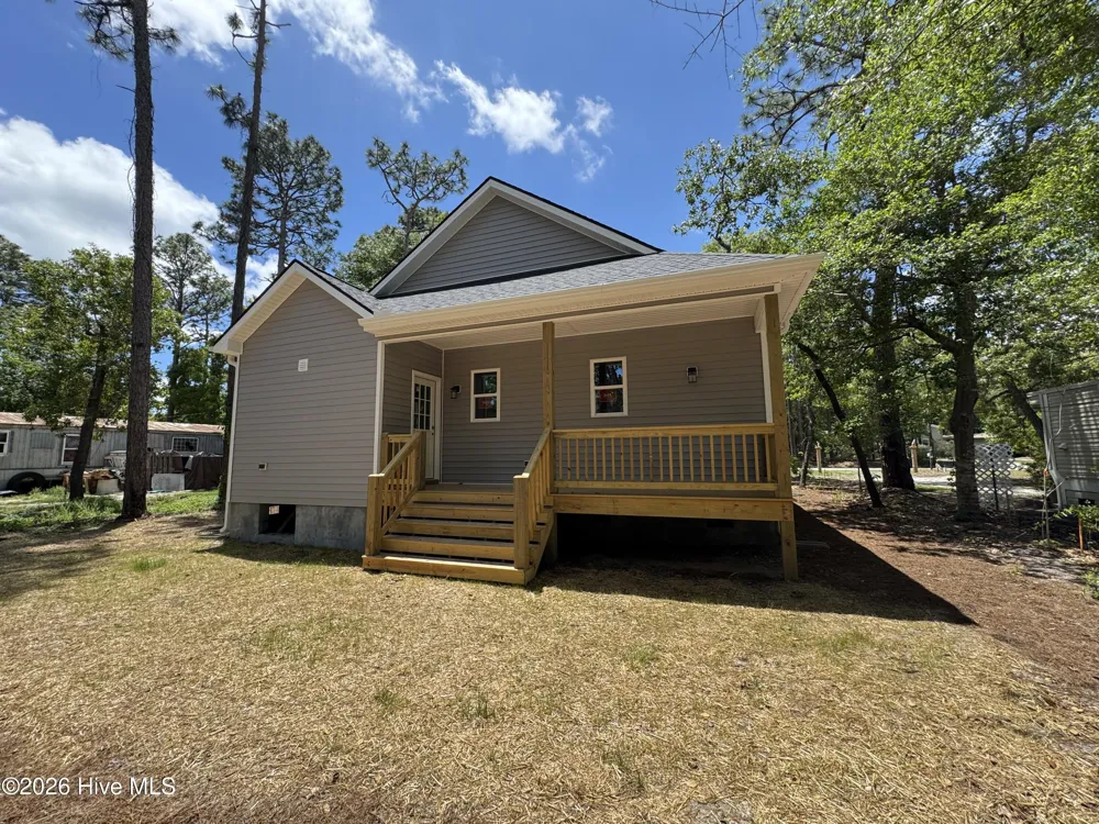 142 Redwood Road Boiling Spring Lakes, NC 28461