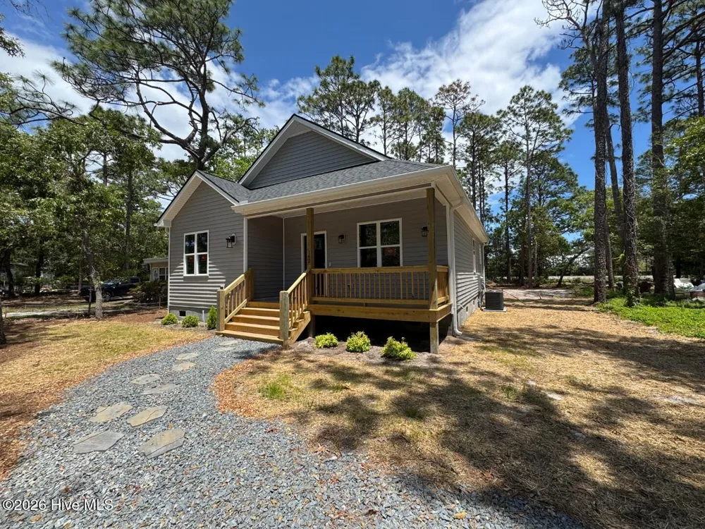 142 Redwood Road Boiling Spring Lakes, NC 28461