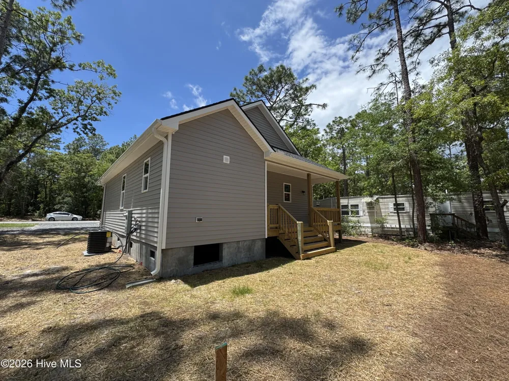 142 Redwood Road Boiling Spring Lakes, NC 28461