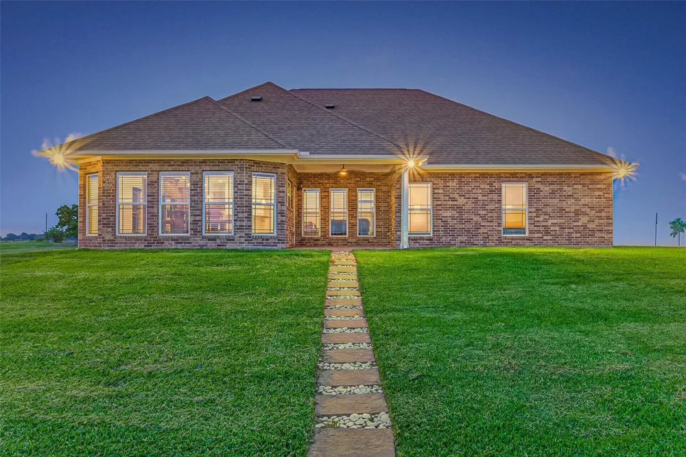13506 Moody Road Needville, TX 77461