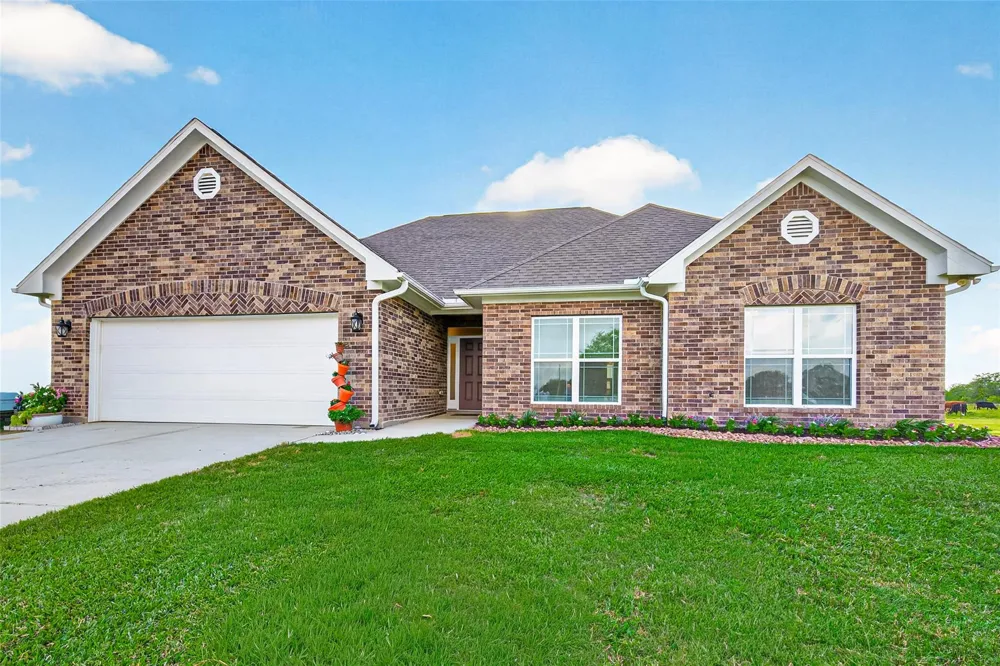 13506 Moody Road Needville, TX 77461