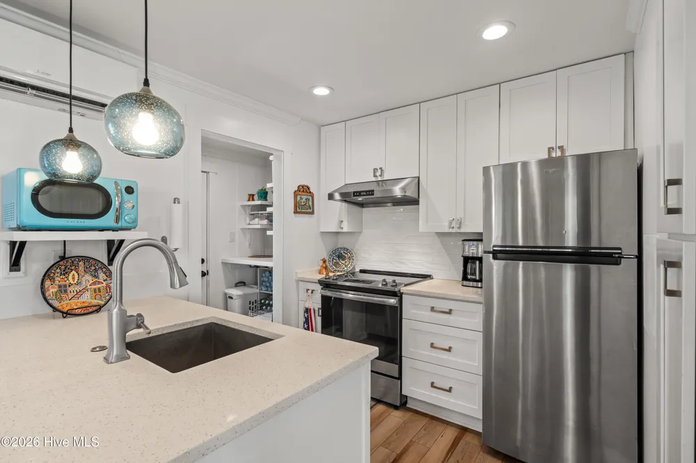 105 High Point Avenue #A & B Surf City, NC 28445
