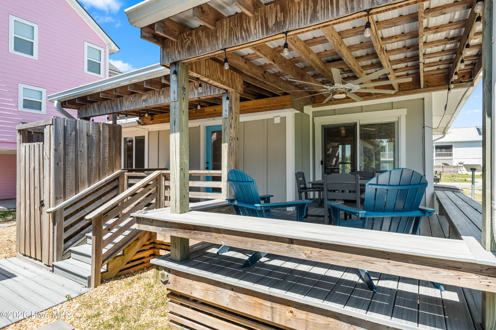 105 High Point Avenue #A & B Surf City, NC 28445