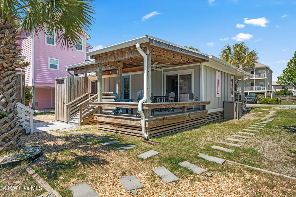 105 High Point Avenue #A & B Surf City, NC 28445
