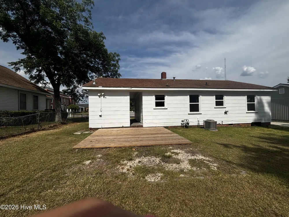 311 Church Street Thomson, GA 30824