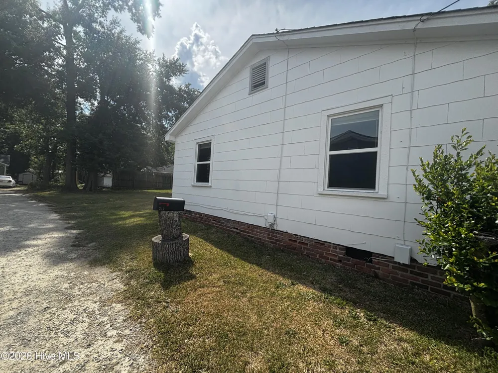 311 Church Street Thomson, GA 30824