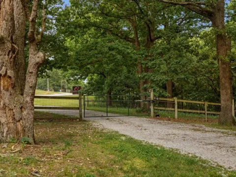 15550 AR-102 Highway