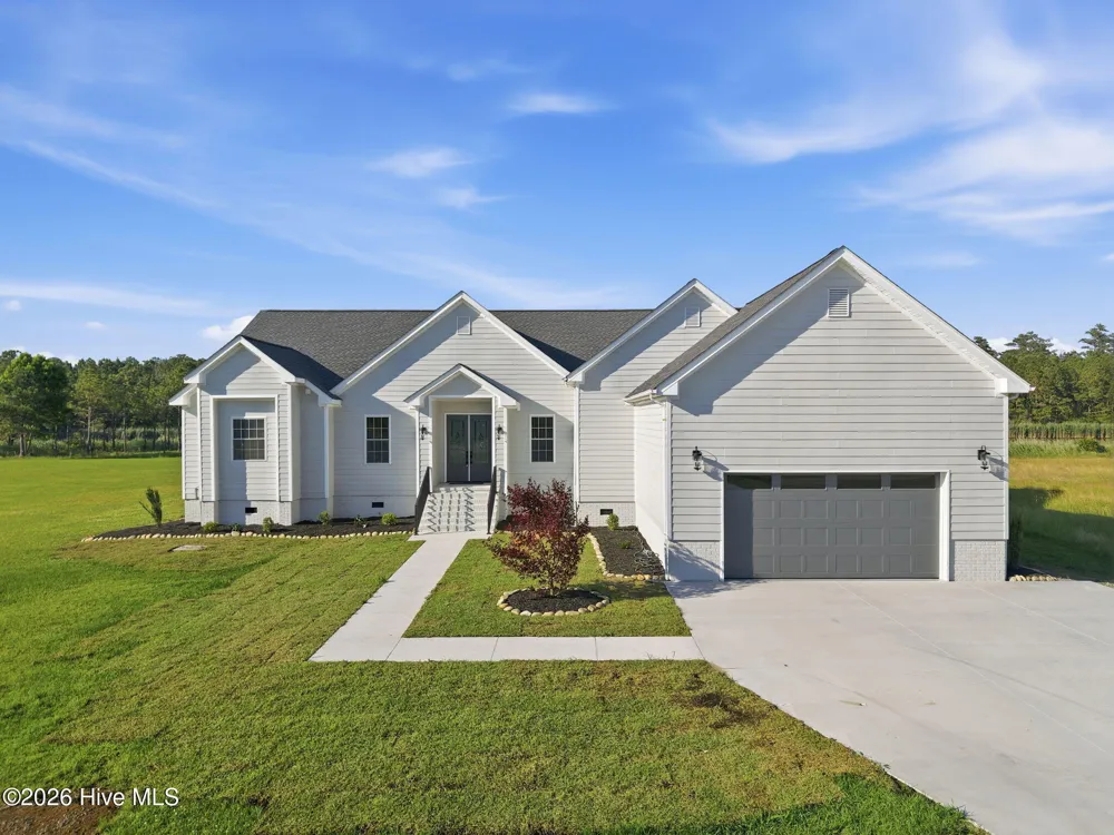 117 E Dowry Creek Belhaven, NC 27810