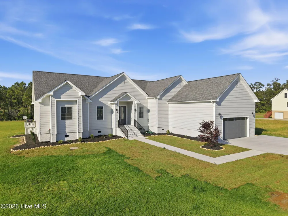 117 E Dowry Creek Belhaven, NC 27810
