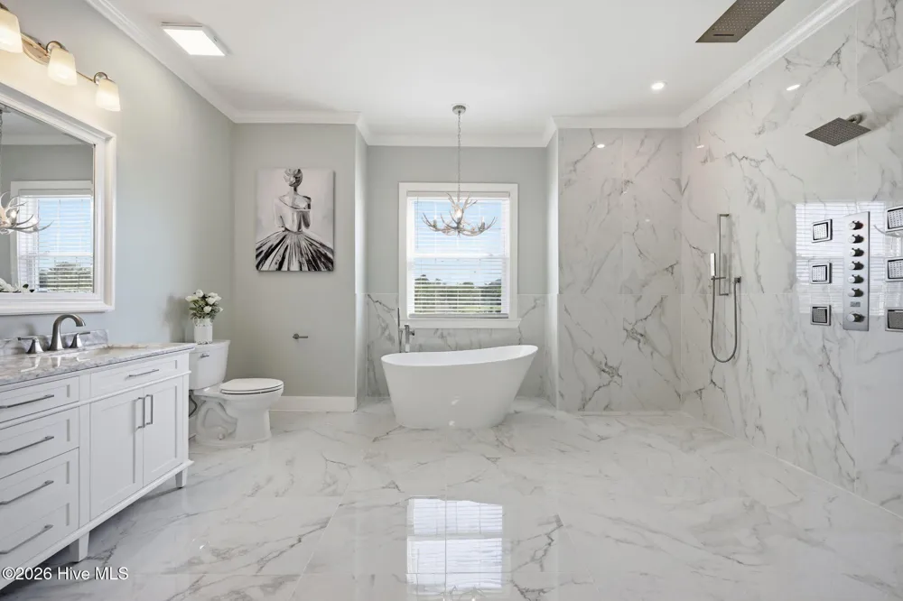 117 E Dowry Creek Belhaven, NC 27810