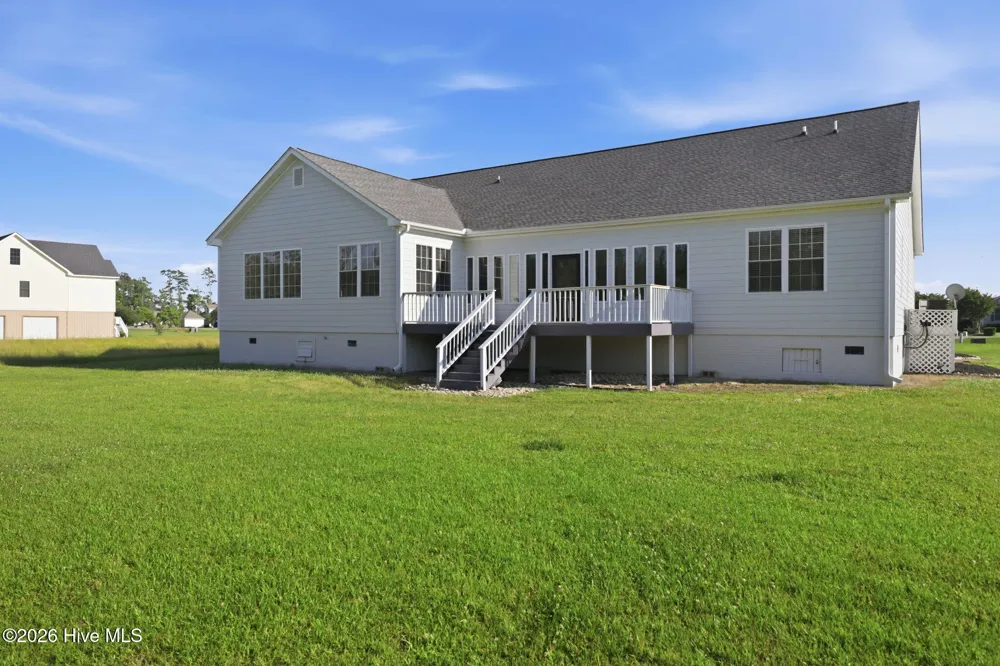 117 E Dowry Creek Belhaven, NC 27810