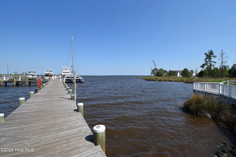 117 E Dowry Creek Belhaven, NC 27810