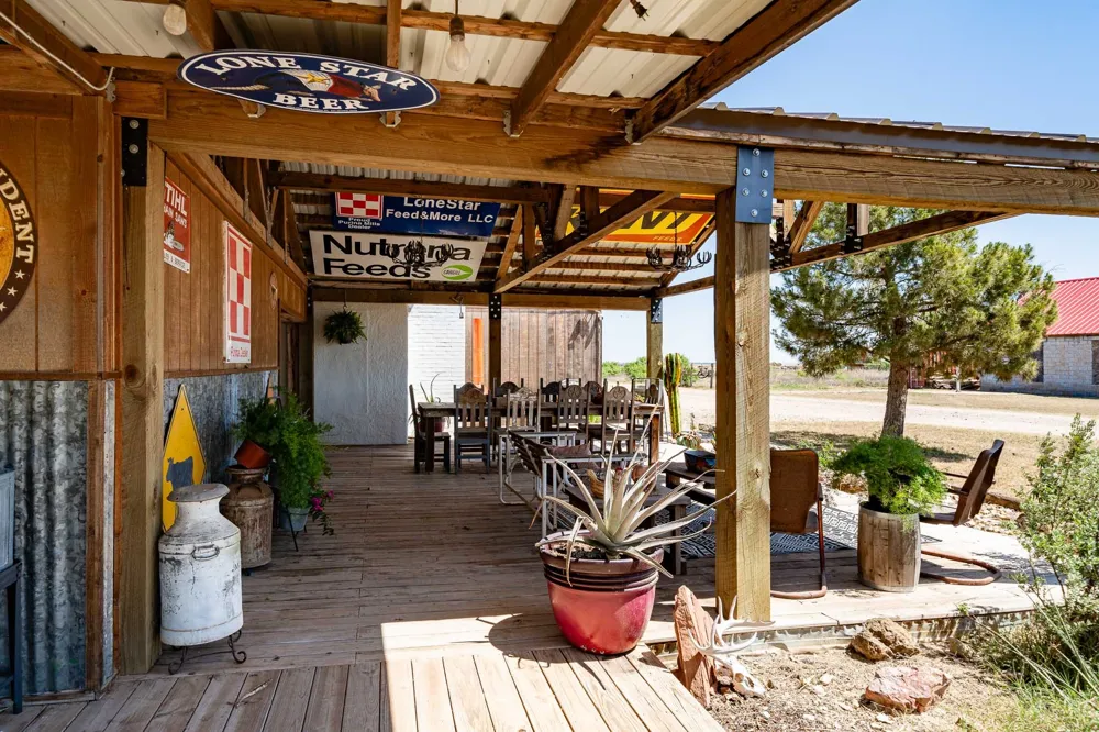 165 Jefferson Avenue Sagerton, TX 79548