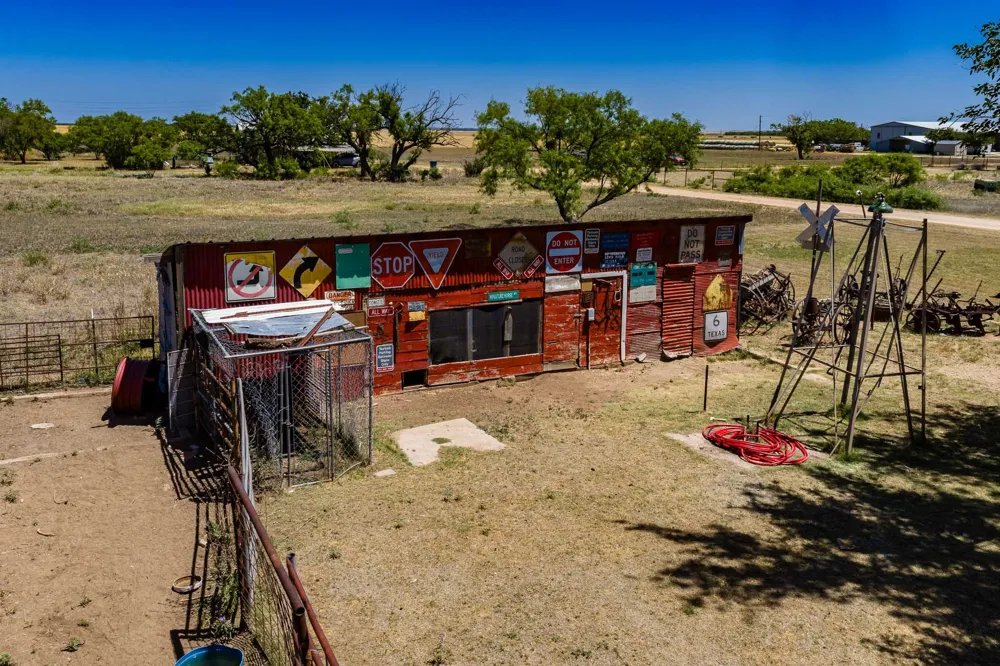 165 Jefferson Avenue Sagerton, TX 79548