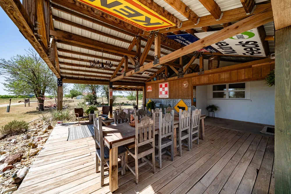 165 Jefferson Avenue Sagerton, TX 79548