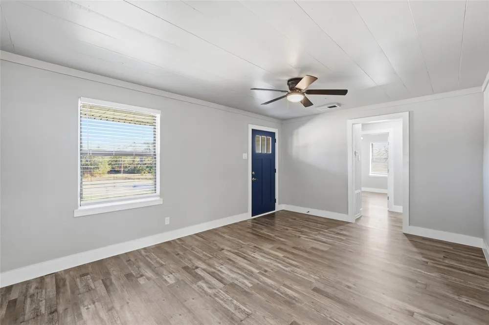 204 E Fowler Avenue Killeen, TX 76541